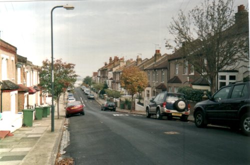 Sladedale Road, top end looking down (2005)