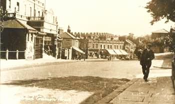 Plumstead Common Road, C.1930. Photo:
                          Greenwich Heritage Centre